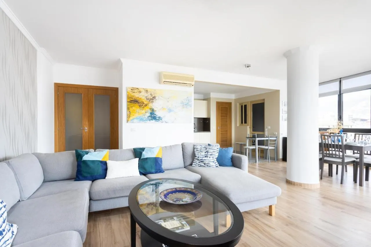Apartment Home2Book Stunning Santa Cruz City Views